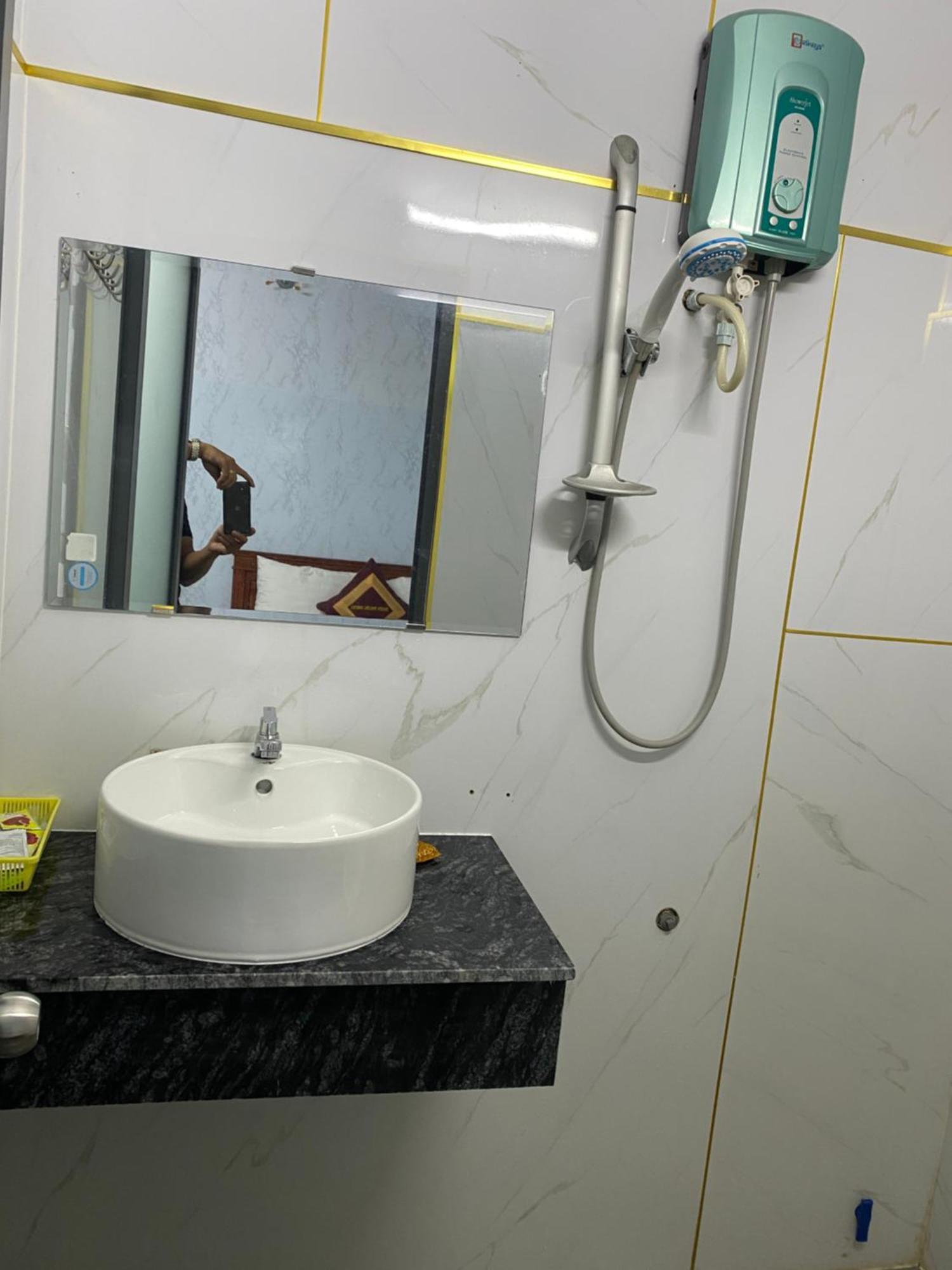 Thien Phuoc Hotel Thành Pho Ho Chí Minh Esterno foto